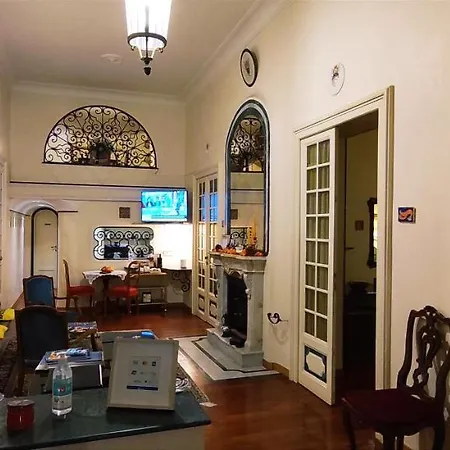 Piazza Cavour Guest House *